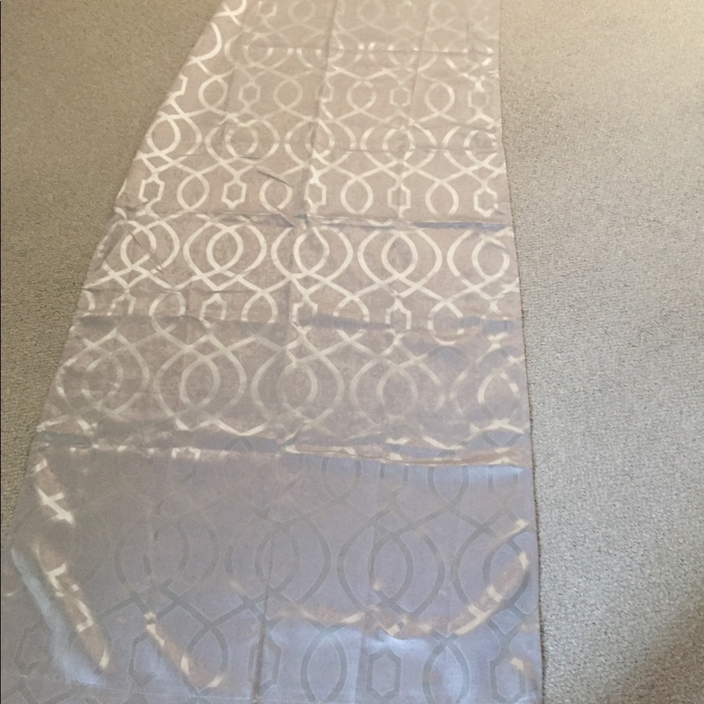 Curtains - Picture 2 of 5